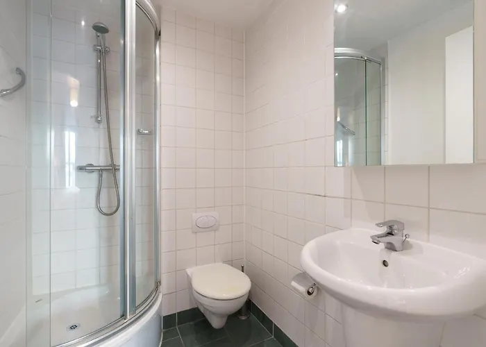 Two Bed In Apartment Sandyford