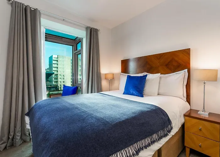 דירה Two Bed In *